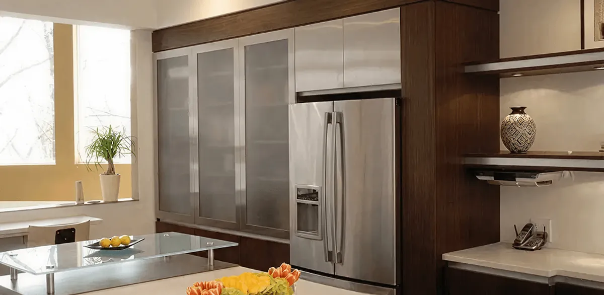 Cabinet door replacement and modern kitchen cabinet upgrade in Rockford, IL
